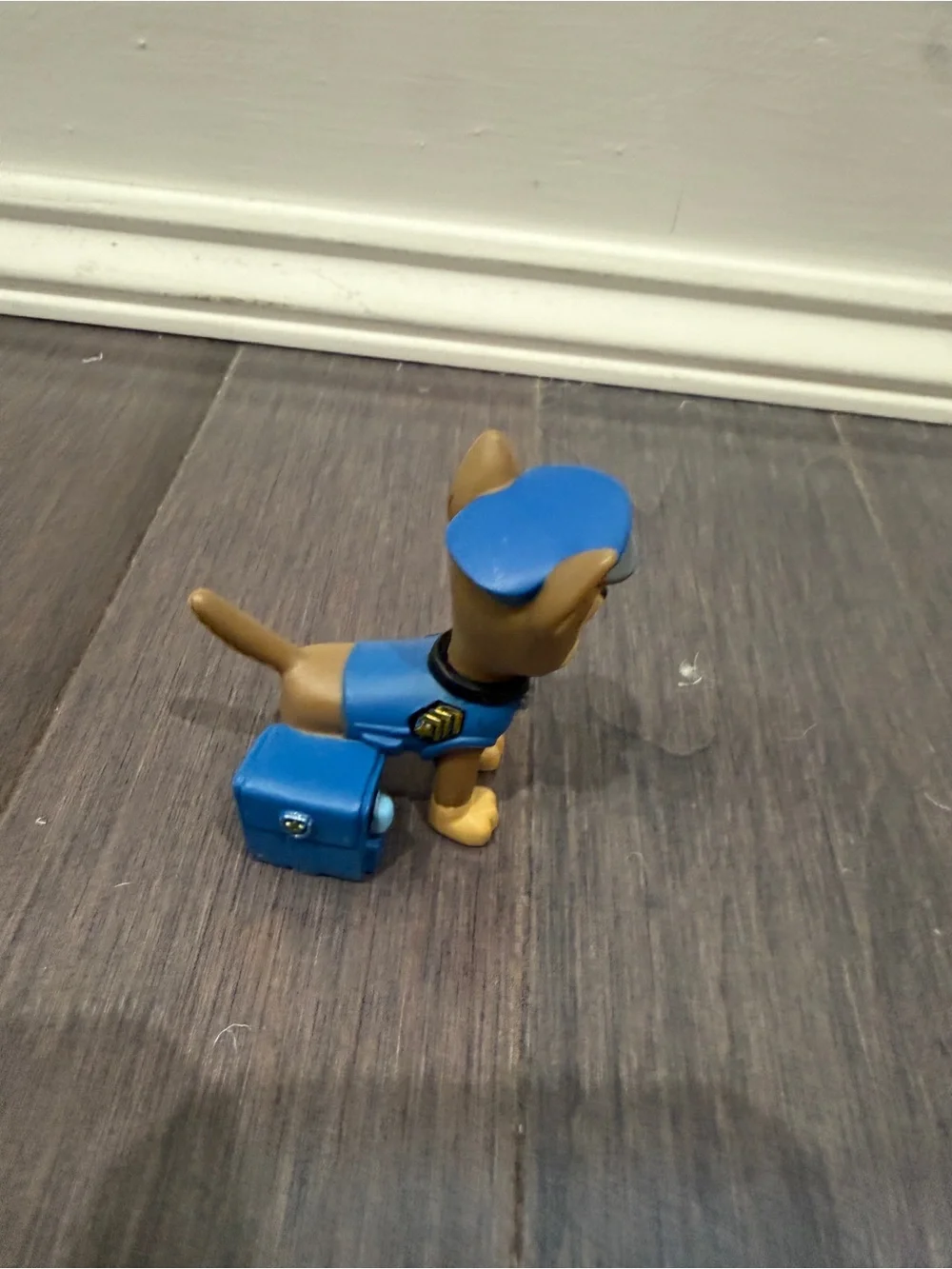 Paw Patrol Chase Police Pup Figure - Blue and Brown Tonies Box Audio Figurine